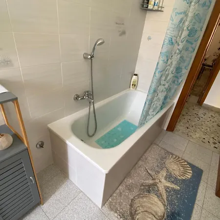 Apartment Isola Catalana *