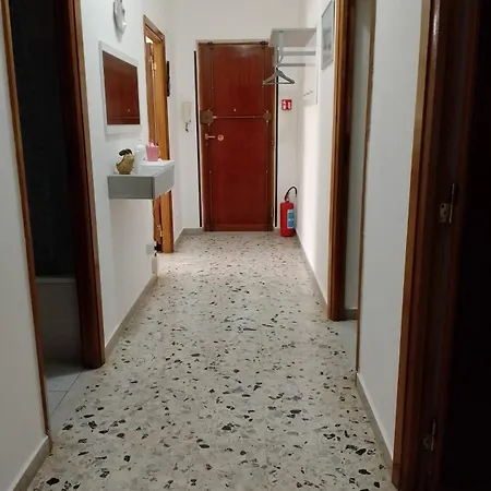 Apartament Isola Catalana *